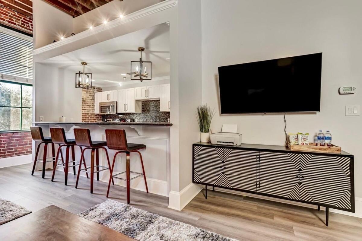 West End Loft - Downtown 5 Min Walk To River St سافانا المظهر الخارجي الصورة